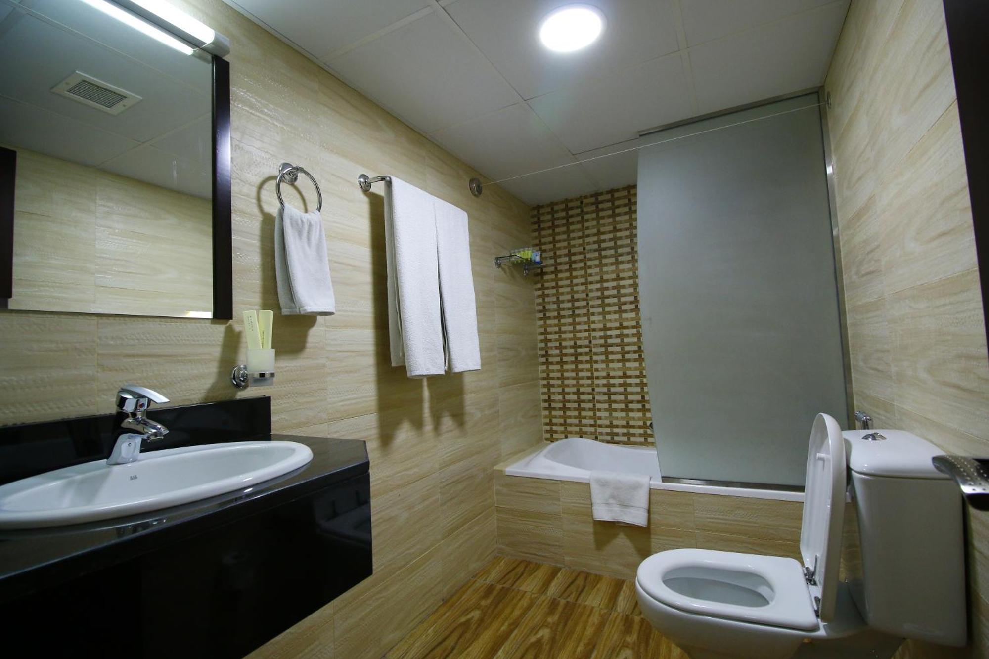 Deluxe Double or Twin Room