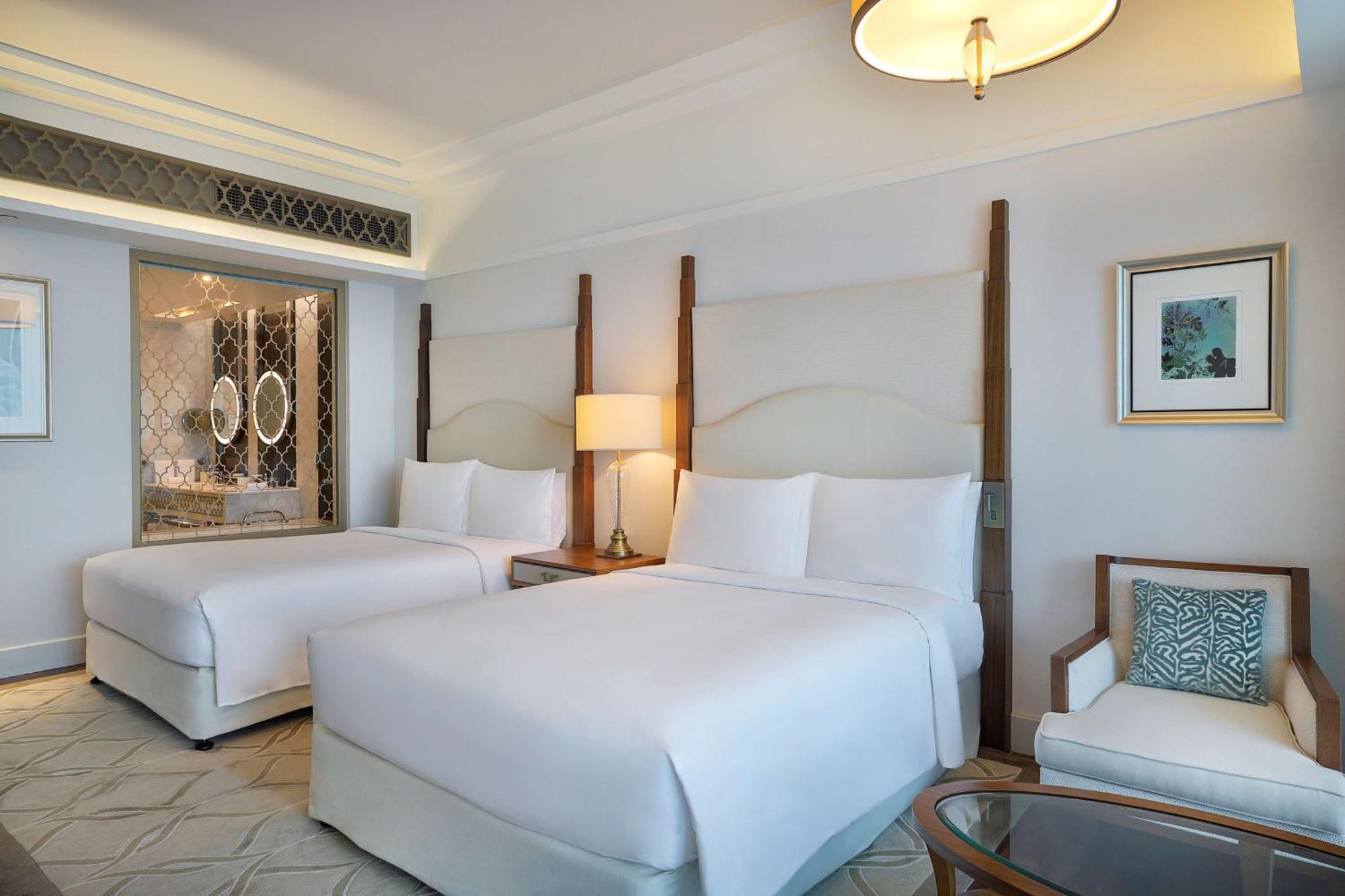 Club Queen Room with Two Queen Beds and Sea View