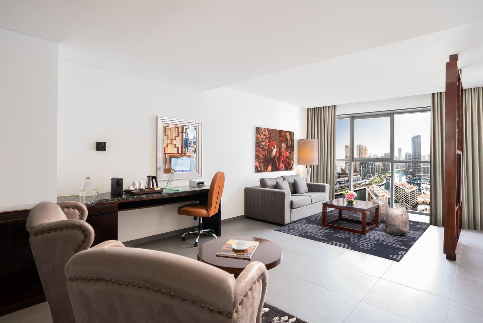 Grand Studio Suite Balcony Marina View Soluna Access,1742979310:JPEG