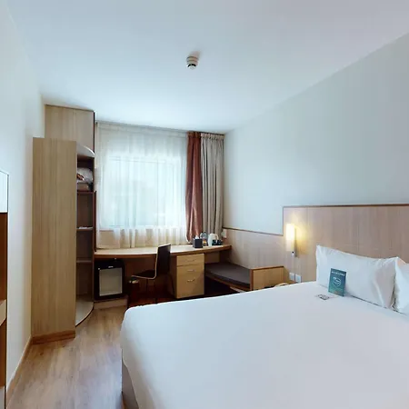 Ibis Al Barsha-3