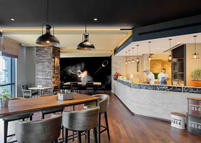5 star hotels Hyatt Regency Creek Heights Residences