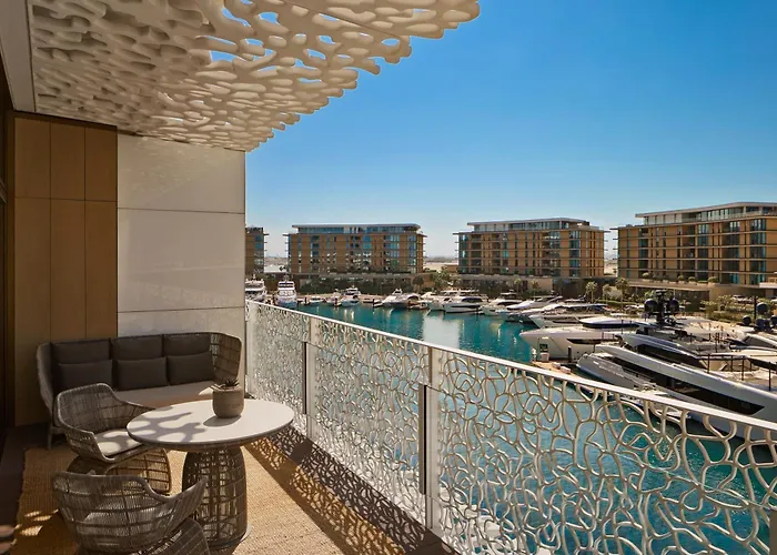 Resort: Bvlgari Resort Dubai