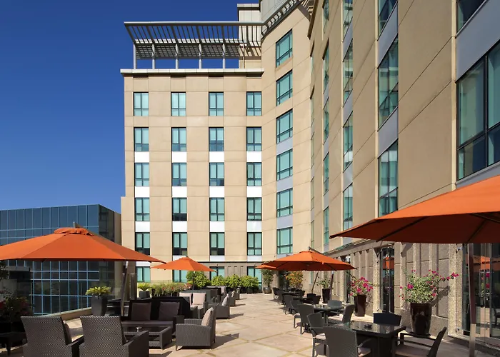 Family Hotel: Radisson Blu Hotel, Dubai Media City