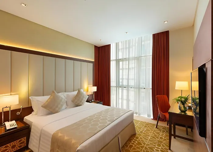 Luxury hotel only: Royal Continental Suites Business Bay